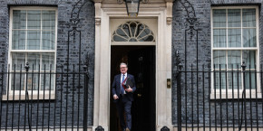 le premier ministre britannique keir starmer quitte le 10 downing street a londres 20250608144838 