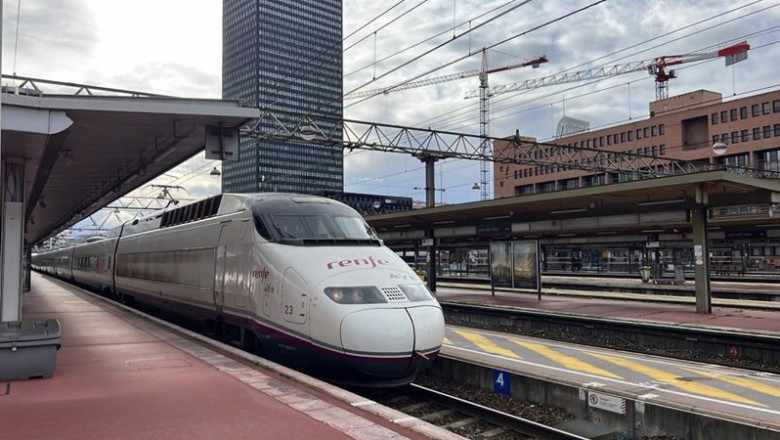 ep archivo ave de renfe en lyon ep archivo ave de renfe en lyon