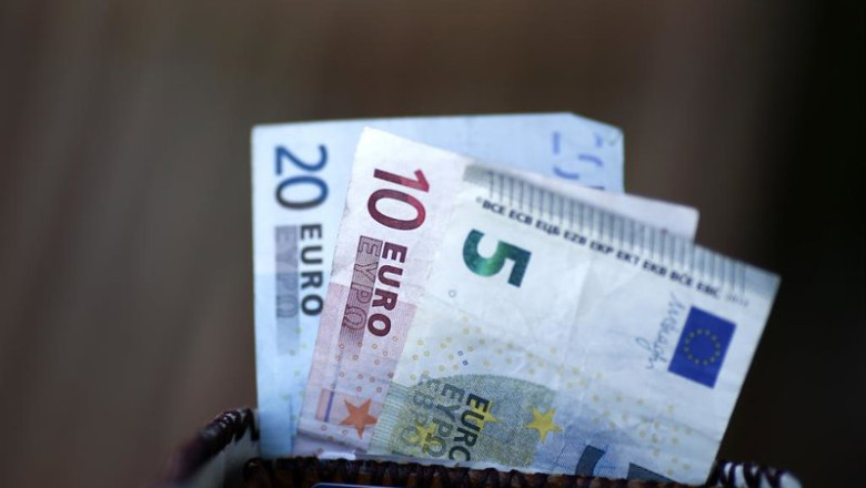 ep archivo   el patrimonio de planes de pensiones ha descendido 1694 millones en el primer trimestre