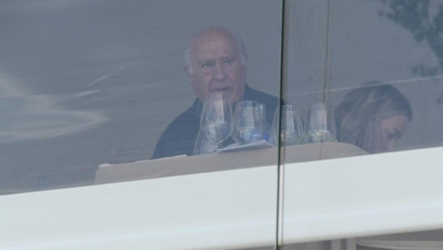 ep archivo   la presidenta de inditex marta ortega y el empresario amancio ortega durante la
