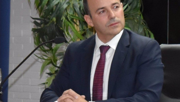 ep bernardo bande sucedera en el cargo de presidente a stella raventos
