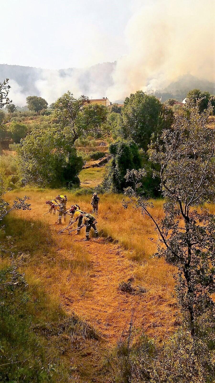 Brigada forestal Murcia en incendio Yeste | 112 REGIÓN DE MURCIA ep brigada forestal murciaincendio yeste