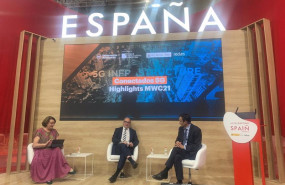 ep el director de 5g de mwcapital barcelona eduard martin y el responsable de on5g federico ruiz en