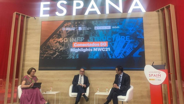 ep el director de 5g de mwcapital barcelona eduard martin y el responsable de on5g federico ruiz en