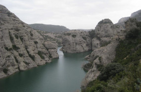 ep embalse de vadiello en la provincia de huesca