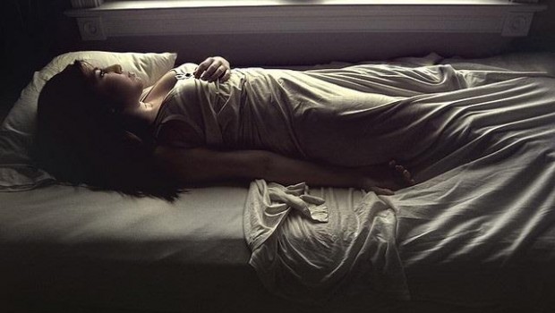 ep insomnio dormir sueno mujer cama