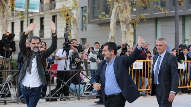 ep jordi sanchezjordi cuixart acudendeclararla audiencia nacional 20171016214202