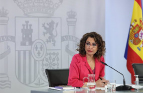 ep la ministra portavoz y ministra de hacienda maria jesus montero comparecen en una rueda de prensa
