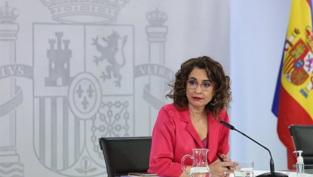 ep la ministra portavoz y ministra de hacienda maria jesus montero comparecen en una rueda de prensa