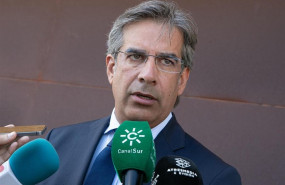 ep los padres de la nina con autismo de dos hermanas sevilla exponen su caso en fiscalia el abogado