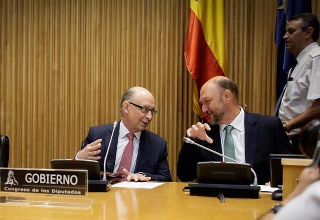 El ministro Cristóbal Montoro, compareciendo | CONGRESO ep ministro cristobal montoro compareciendo