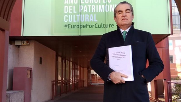 ep navas cusi presenta quejala comision europeafondos buitre