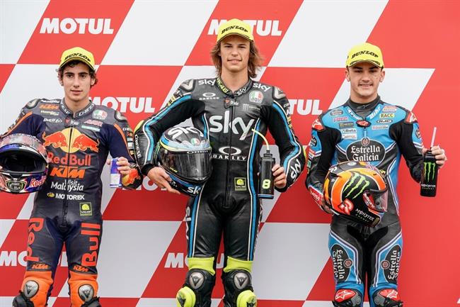 Nicolò Bulega Niccolò Antonelli Arón Canet | SKY RACING TEAM VR46 ep nicol bulega niccol antonelli aron canet