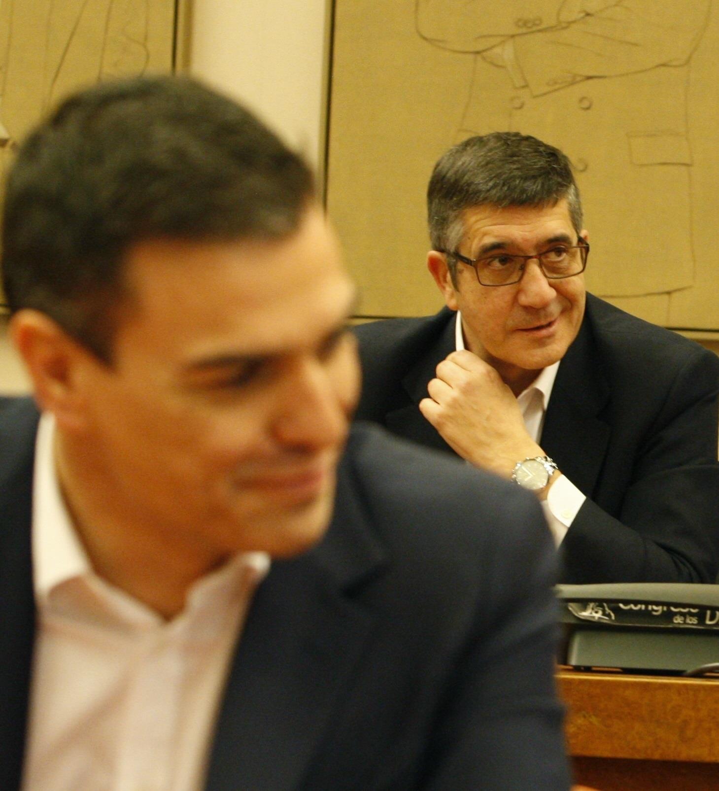ep patxi lopez durante intervencion pedro sanchez