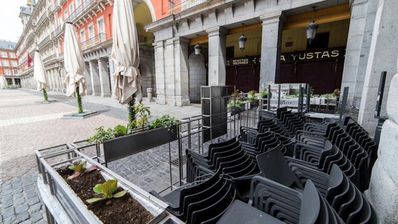 Terraza cerrada en el local Casa Yustas en la Plaza Mayor de la capital | Joaquin Corchero - Europa Press ep terraza cerrada en el local casa yustas en la plaza mayor de la capital