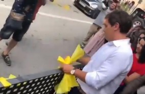 ep albert rivera e ines arrimadas cs quitan lazos amarillosalella barcelona