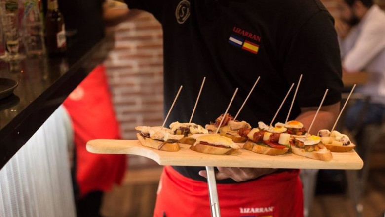 ep archivo pintxos en lizarran comess group ep archivo pintxos en lizarran comess group