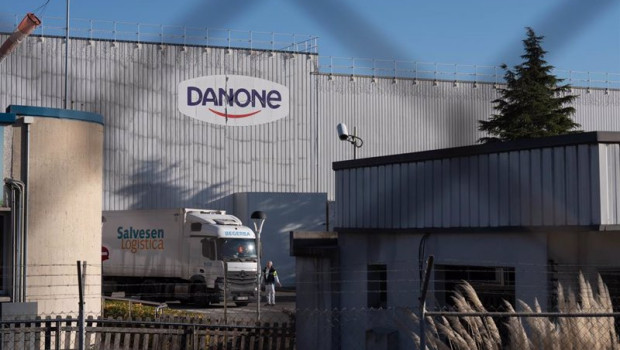 ep archivo   un camion frente a la fabrica de danone espana