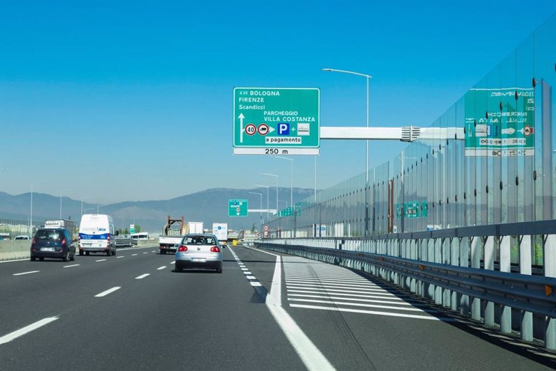 ACS confirma a la CNMV su interés por Autostrade por entre 9.000 y 10.000 millones
