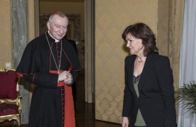 ep carmen calvopietro parolinreunenvaticano