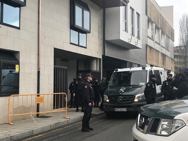 Comparecencia de 'el Chicle' en los juzgados de Ribeira el 4 de enero de 2018 | EUROPA PRESS ep comparecencia de chicle enjuzgadosribeira4enero2018