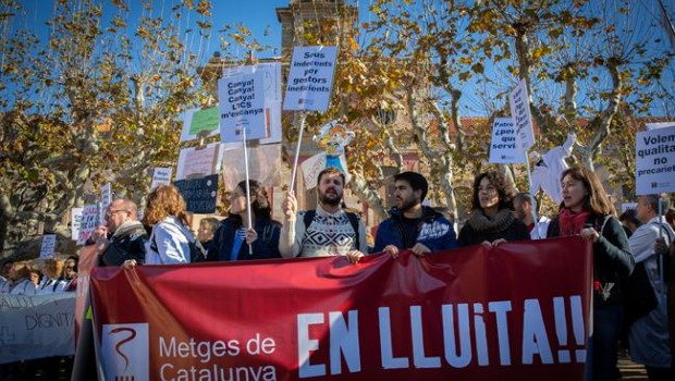 ep concentracionmedicosparlamentcatalunyala tercera jornada de