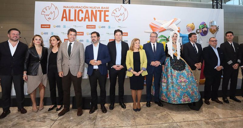 ep easyjet abre su nueva base en alicante con tres aviones 22 rutas y un centenar trabajadores