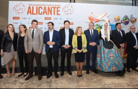 ep easyjet abre su nueva base en alicante con tres aviones 22 rutas y un centenar trabajadores