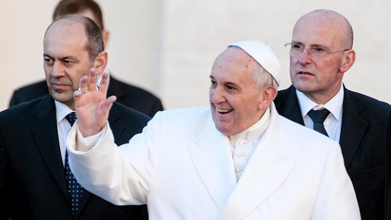 ep february 11 2015 - vatican pope francis flanked by col christoph graf left and domenico giani ep february 11 2015 - vatican pope francis flanked by col christoph graf left and domenico giani