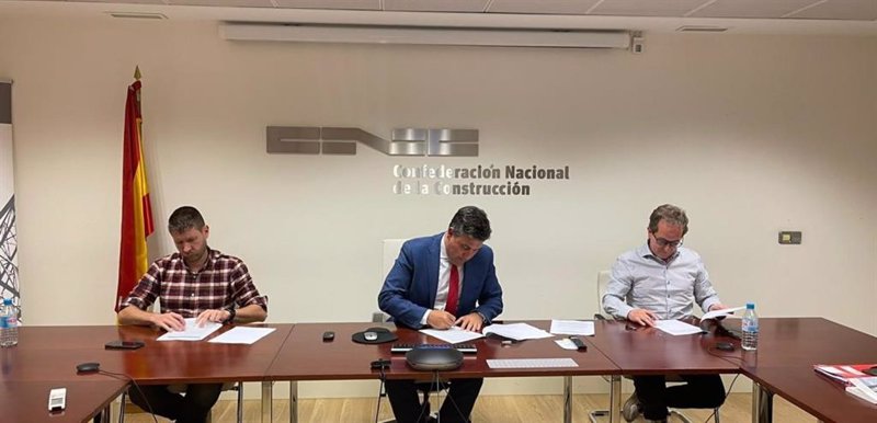 ep firma del acuerdo entre patronal y sindicatos de la construccion