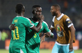 ep idrissa gueye abrazadosadio manela copa de africa 2019