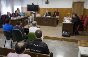 ep juicio contra los acusados tras el apunalamiento al jefe de la policia local de punta umbria