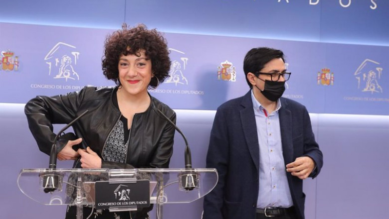 ep la portavoz de en comu podem en el congreso aina vidal y el diputado de unidas podemos gerardo