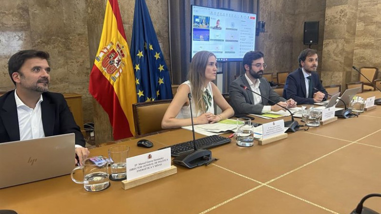 ep la vicepresidenta tercera y ministra para la transicion ecologica sara aagesen preside la reunion