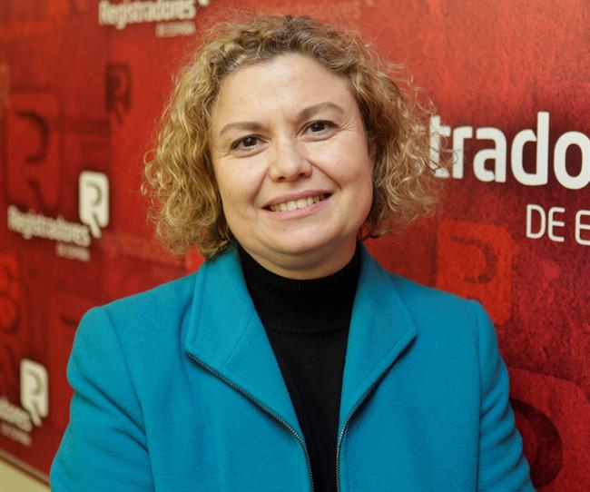 ep maria emilia adan decana-presidentacolegioregistradoresespana
