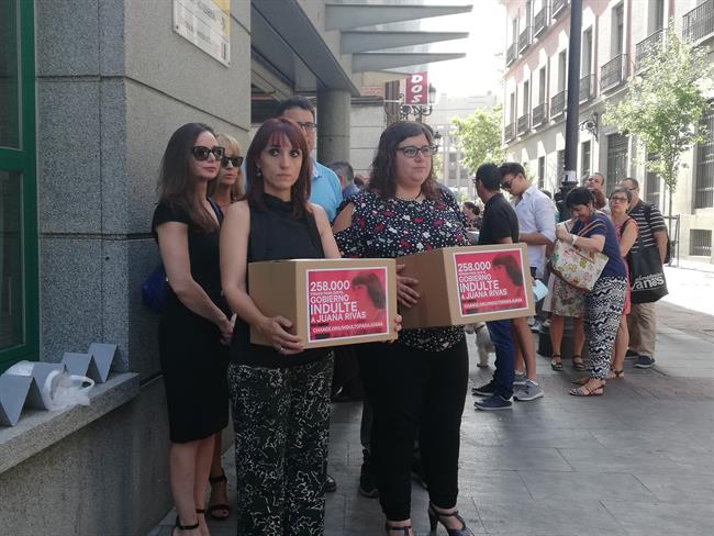 ep marina marroqui y nuria coronado de aivig pidiendoindultojuana rivas