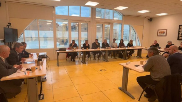 ep mesa sectorial de correos con los sindicatos