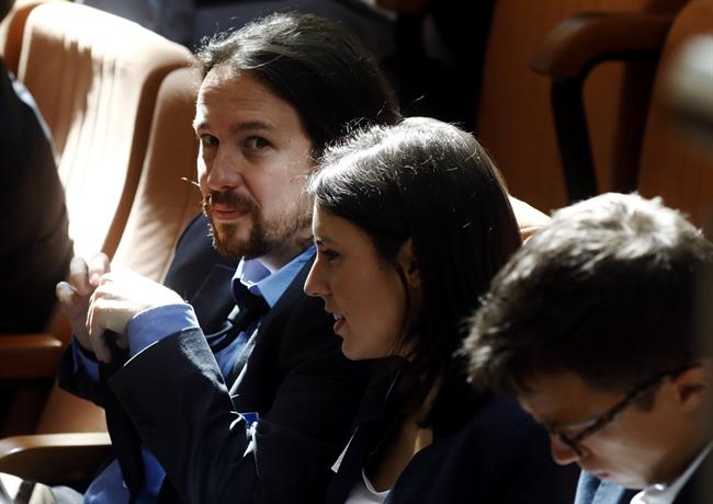 Pablo Iglesias, Irene Montero e Iñigo Errejón en el debate de la moción | EUROPA PRESS ep pablo iglesias irene montero e inigo errejondebatela mocion