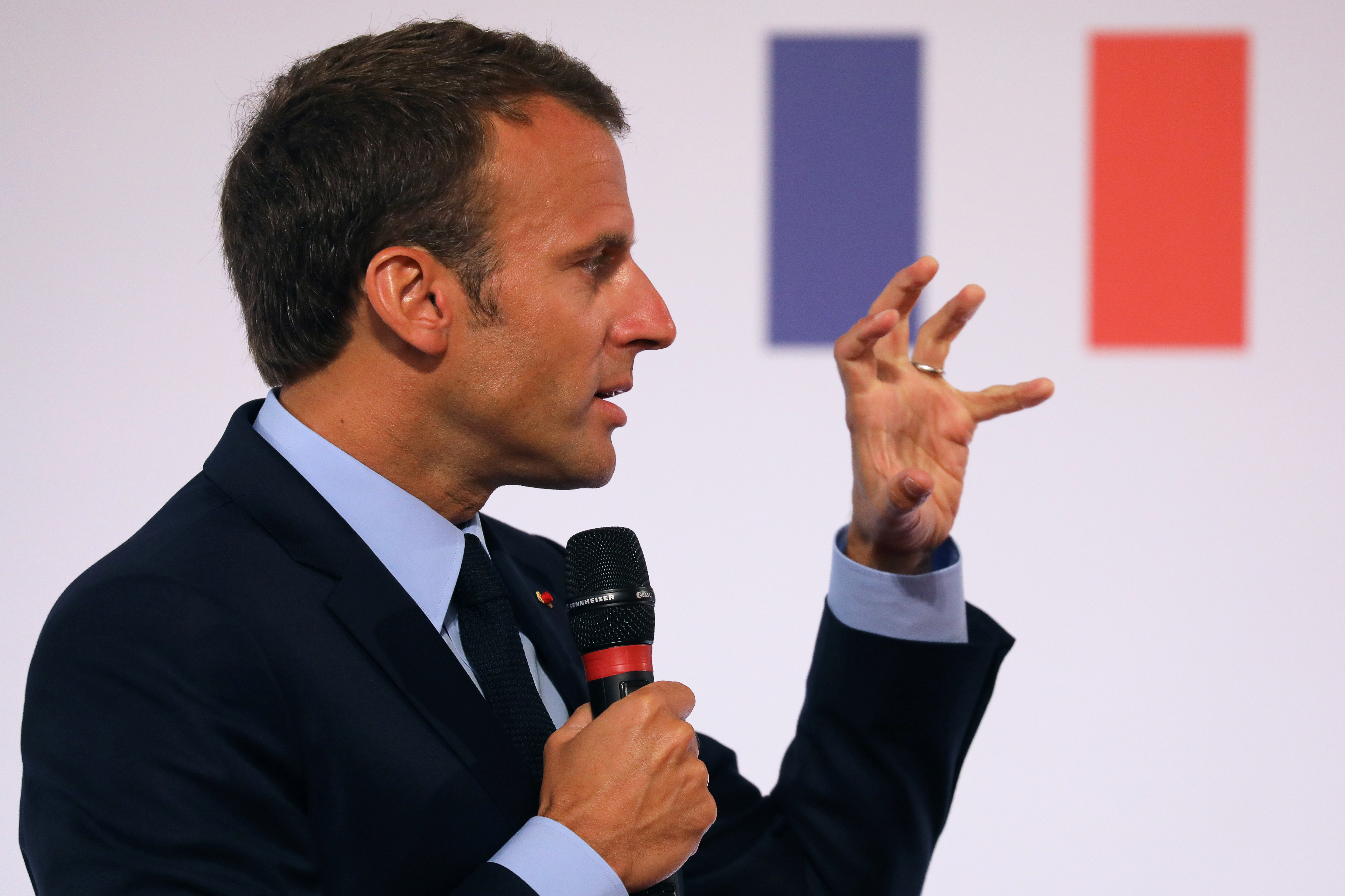 macron-en-russie-pour-le-match-retour-face-a-poutine macron-en-russie-pour-le-match-retour-face-a-poutine