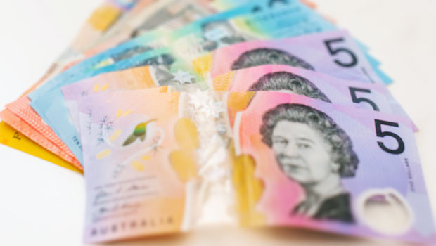 dl australia aud australian dollar reserve bank of australia rba currency cash five dollar note unsplash
