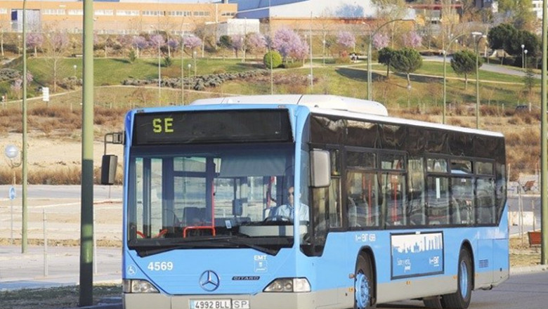 ep archivo imagen de archivo de un autobus de servicio especial de la emt ep archivo imagen de archivo de un autobus de servicio especial de la emt