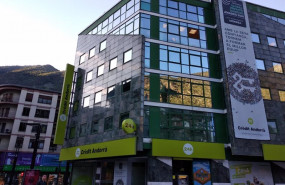 ep archivo   la sede del grupo crdit andorr en andorra la vella