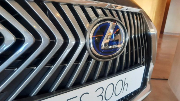 ep archivo   logo de lexus