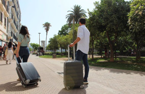 ep archivo   turistas con maletas