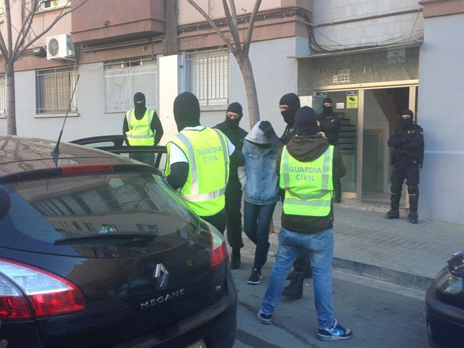 Cuatro detenidos por presunto yihadismo en Badalona | EUROPA PRESS ep cuatro detenidospresunto yihadismobadalona