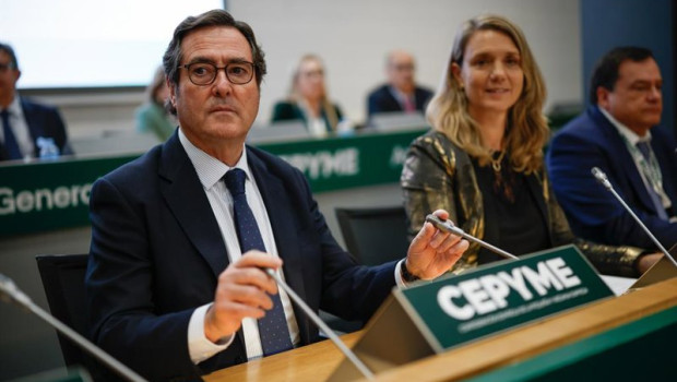 ep el presidente de ceoe antonio garamendi y la presidenta de cepyme angela de miguel