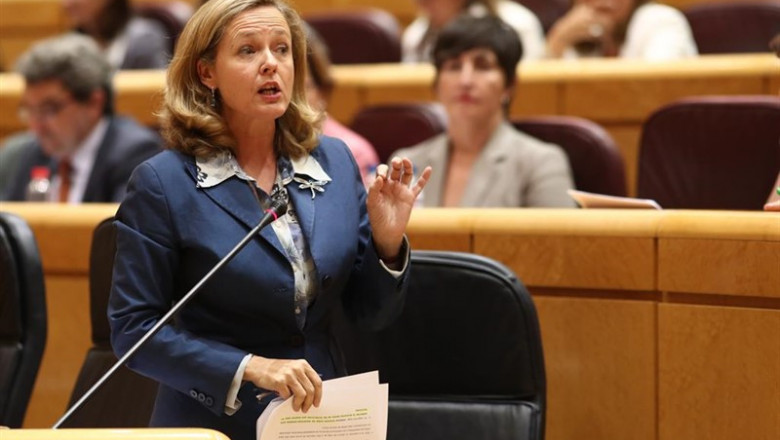 La ministra de Economía y Empresa en funciones, Nadia Calviño, interviene en la primera sesión plenaria de la XIII Legislatura en el Senado, en Madrid (España), a 10 de septiembre de 2019. | Eduardo Parra - Europa Press ep la ministra de economia y empresa en funciones nadia calvino interviene en la primera sesion
