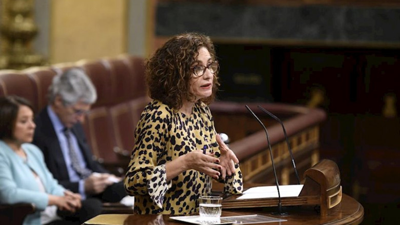 La ministra de Hacienda y portavoz del Gobierno, María Jesús Montero, interviene desde la tribuna del Congreso, en una imagen de archivo | Óscar Cañas - Europa Press - Archivo ep la ministra de hacienda y portavoz del gobierno maria jesus montero interviene desde la tribuna