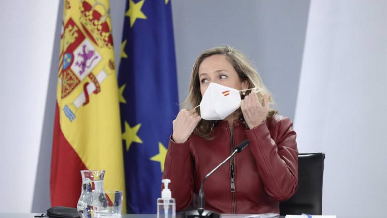 La vicepresidenta primera y ministra de Asuntos Económicos, Nadia Calviño, comparece en una rueda de prensa posterior a una reunión del Consejo de Ministros, en el complejo de la Moncloa, a 10 de diciembre de 2021, en Madrid (España). | EUROPA PRESS/E. Parra. POOL - Europa Press ep la vicepresidenta primera y ministra de asuntos economicos nadia calvino comparece en una rueda