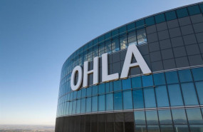 ep logo de ohla en lo alto de la torre espacio madrid